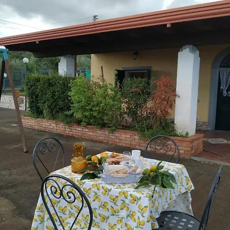 D'angelo Villa *